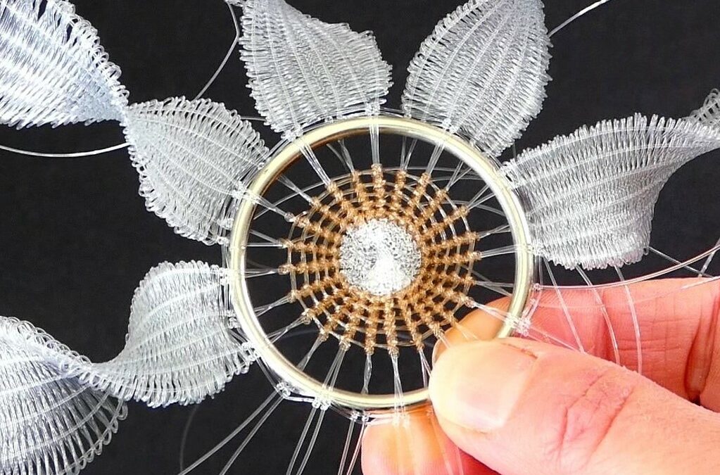 Circle Weaving – A demo for the Contemporary Textiles Fair